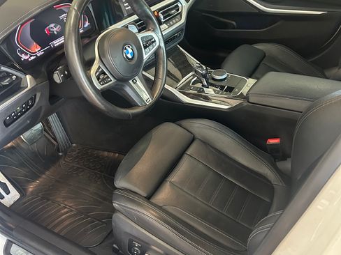 Used 2020 BMW 330i Sedan w/ M Sport Package RWD image 10