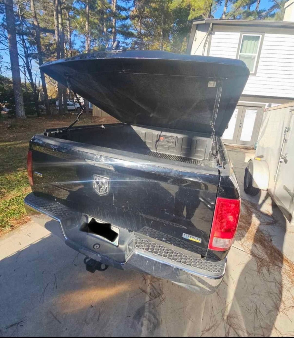 Used 2012 RAM 1500 Classic SLT RWD image 5