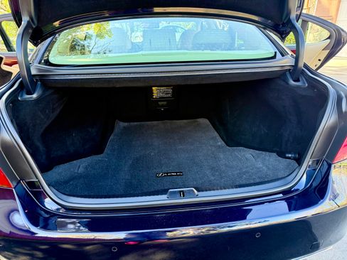 Used 2007 Lexus LS 460 RWD image 6