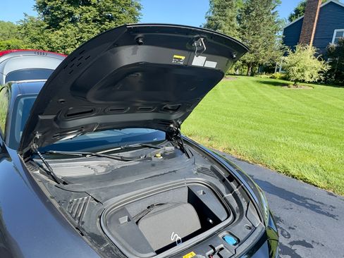 Used 2022 Audi e-tron GT Premium Plus AWD/4WD image 10