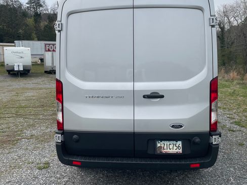 Used 2024 Ford Transit 250 Medium Roof w/ Upfitter Package image 5