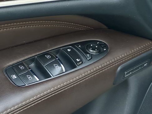 Used 2014 INFINITI QX60 3.5 Sport Utility 4D w/ Premium Plus Package image 14