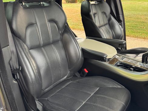 Used 2016 Land Rover Range Rover Sport Supercharged image 10