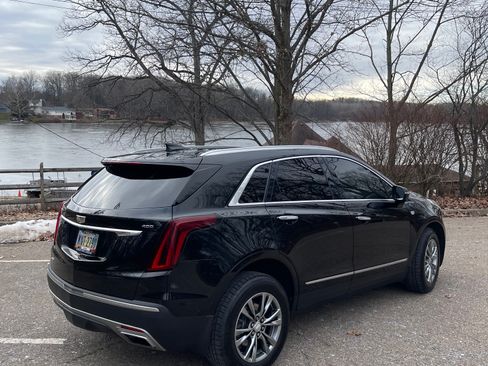 Used 2021 Cadillac XT5 Premium Luxury image 11