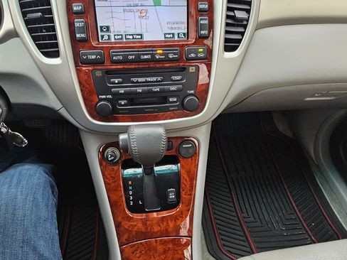 Used 2007 Toyota Highlander Limited image 12