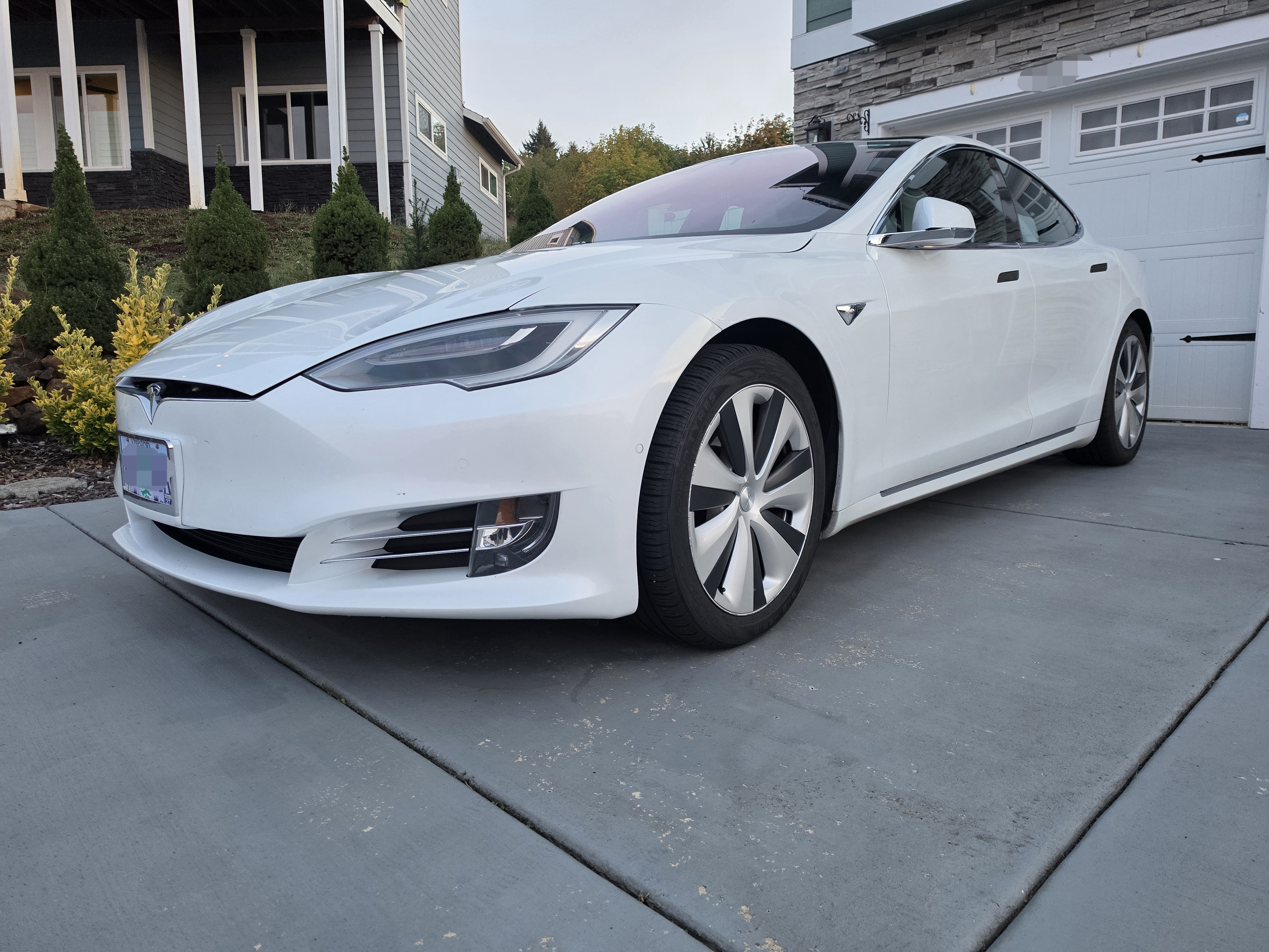 Used 2020 Tesla Model S Performance AWD/4WD image 6