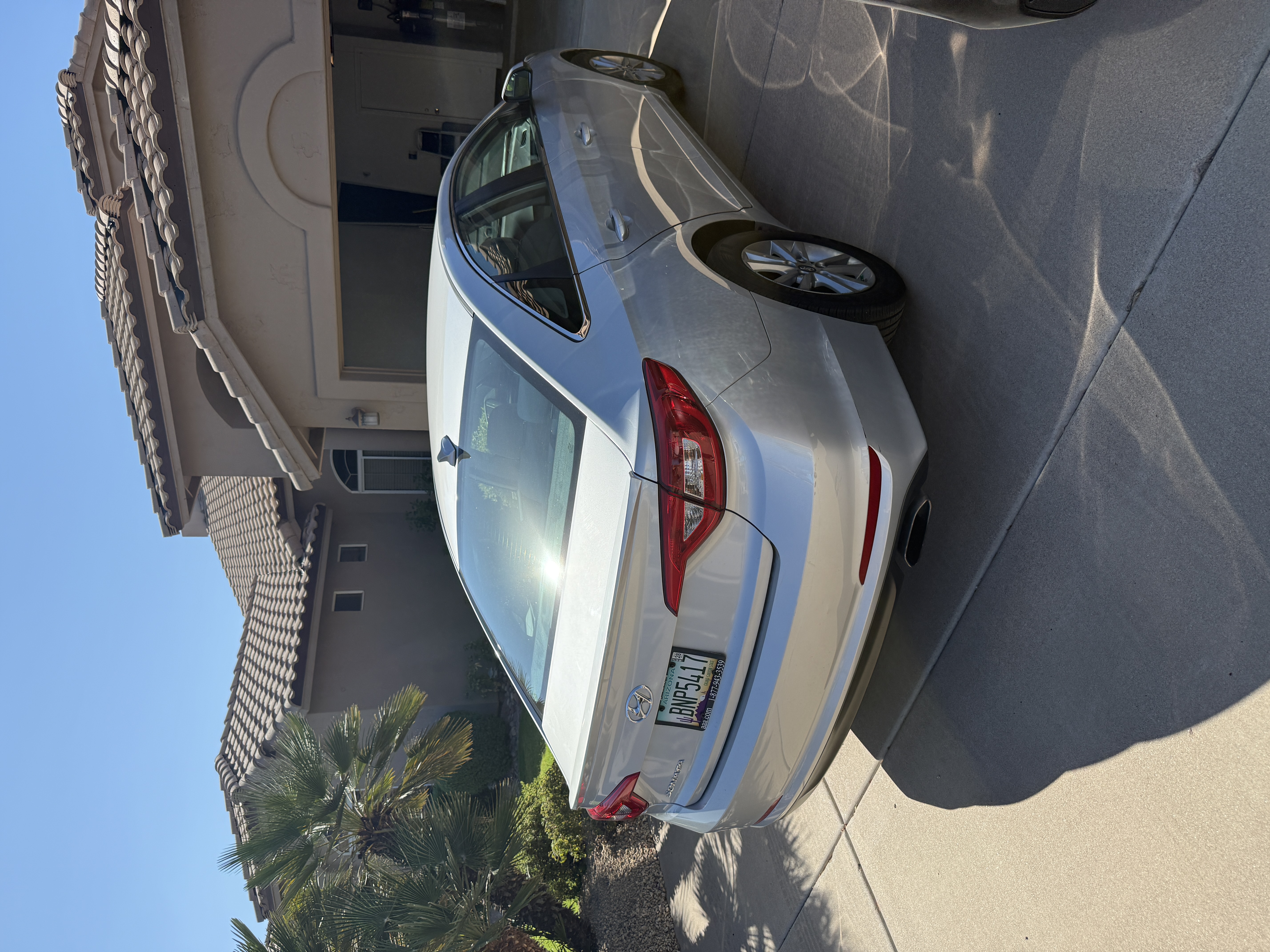 Used 2015 Hyundai Sonata SE w/ Option Group 09 FWD image 6