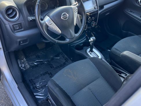 Used 2016 Nissan Versa Note SV FWD image 14