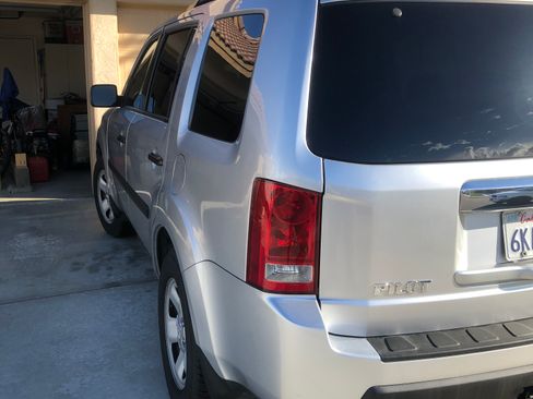 Used 2010 Honda Pilot LX image 9