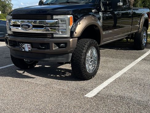 Used 2017 Ford F250 King Ranch w/ King Ranch Ultimate Package AWD/4WD image 6