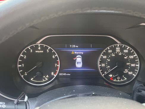 Used 2021 Nissan Maxima SV FWD image 6