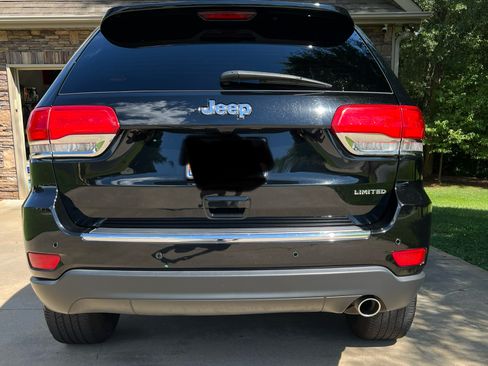 Used 2019 Jeep Grand Cherokee Limited image 8