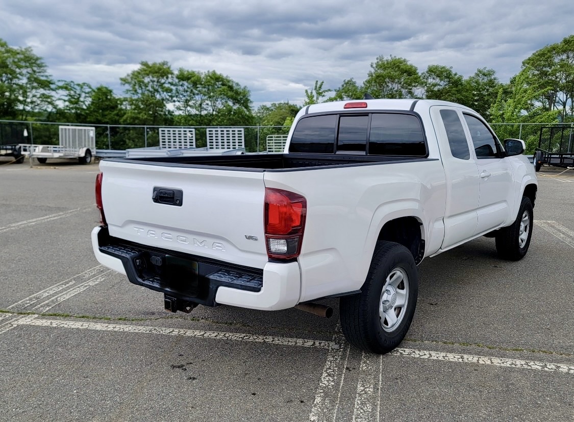 Used 2019 Toyota Tacoma SR w/ SR Convenience Package RWD image 16