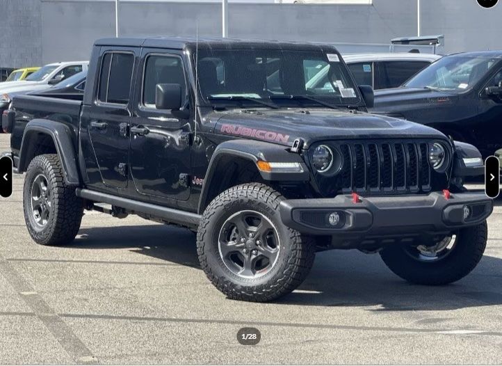 Used 2023 Jeep Gladiator Rubicon w/ LED Lighting Group AWD/4WD image 1
