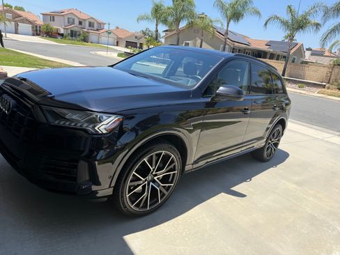 Used 2021 Audi Q7 3.0T Prestige w/ Prestige Package AWD/4WD image 1