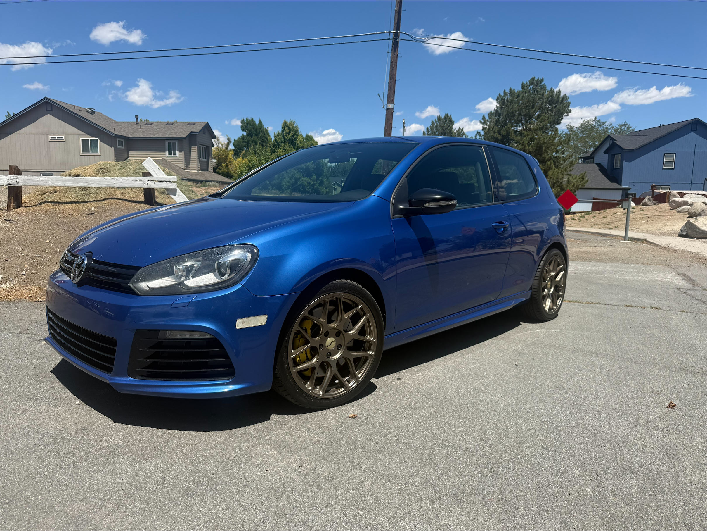 Used 2012 Volkswagen Golf R 2-Door AWD/4WD image 17