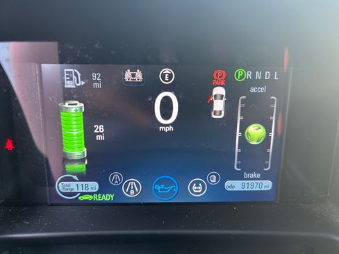 Used 2013 Chevrolet Volt Premium w/ Premium Trim Package image 16