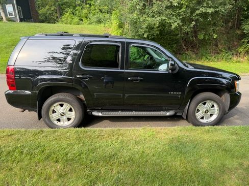 Used 2014 Chevrolet Tahoe LT w/ Suspension Package, Off-Road AWD/4WD image 1