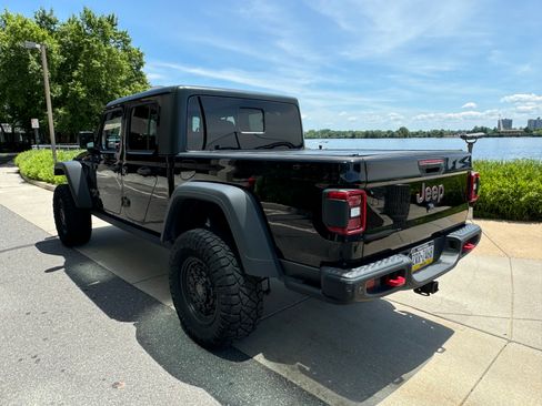 Used 2021 Jeep Gladiator Rubicon w/ LED Lighting Group image 8