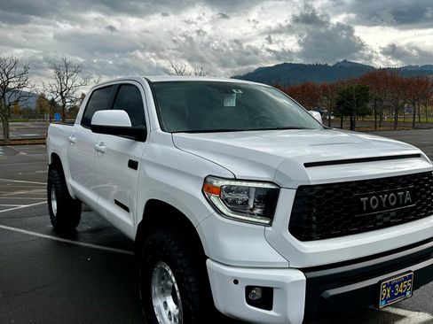 Used 2020 Toyota Tundra Limited image 14