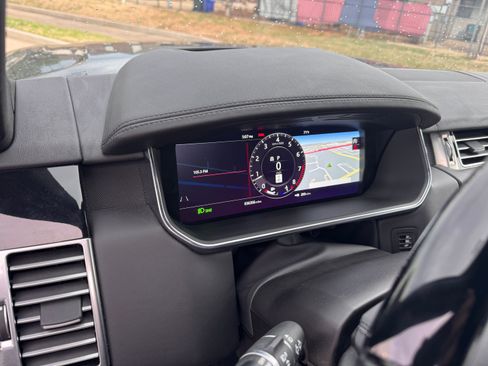 Used 2019 Land Rover Range Rover Supercharged image 15