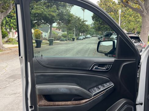 Used 2017 Chevrolet Tahoe LS image 12