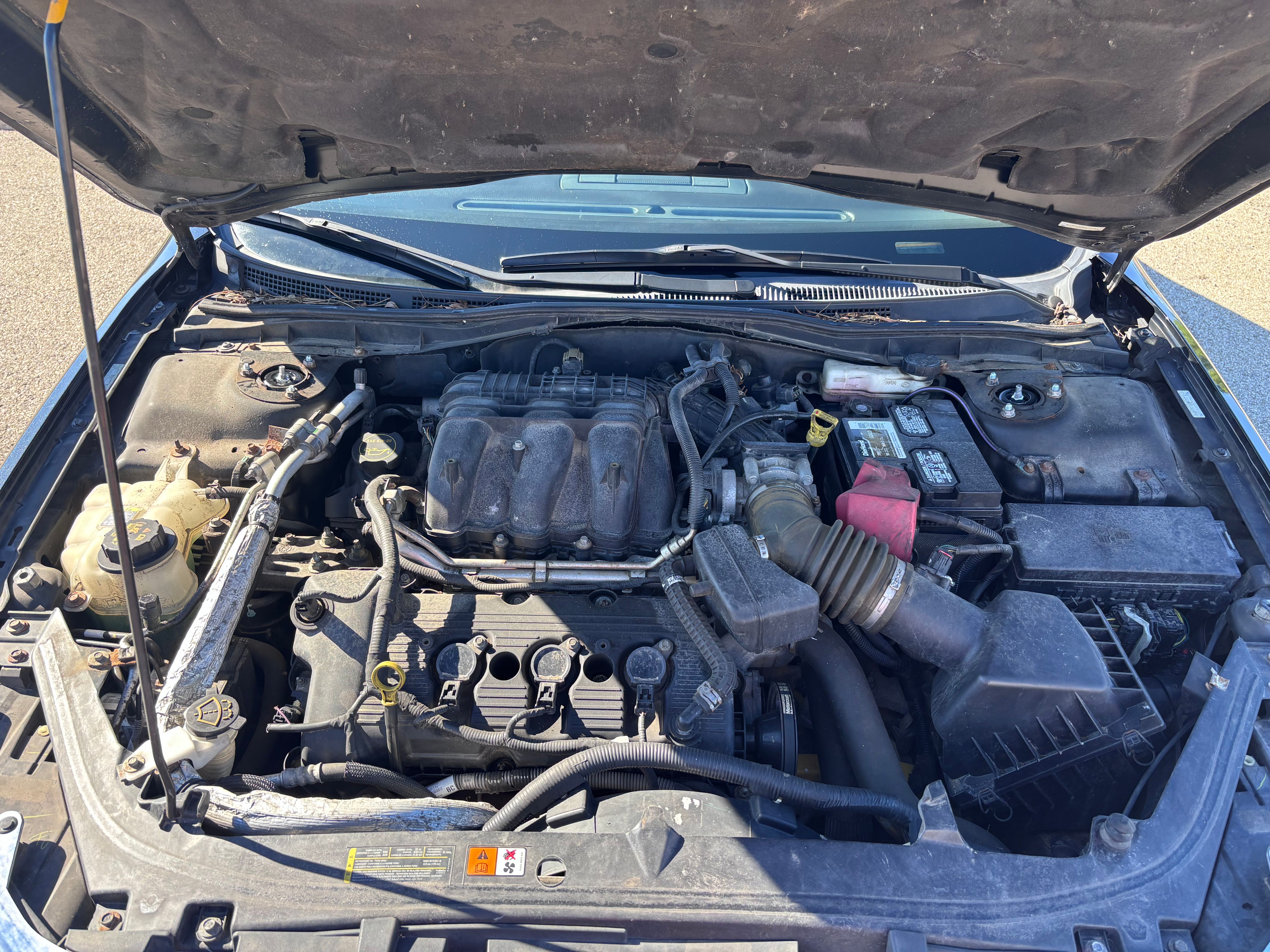 Used 2011 Ford Fusion SEL w/ 301A Rapid Spec Order Code FWD image 11