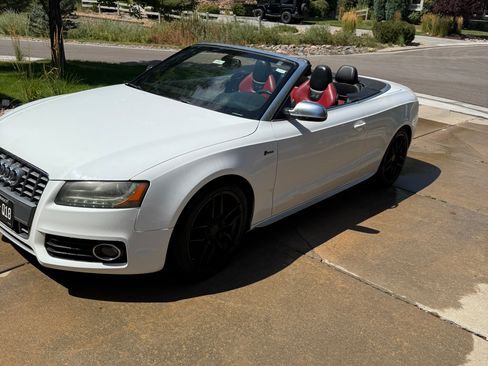 Used 2011 Audi S5 Prestige image 1