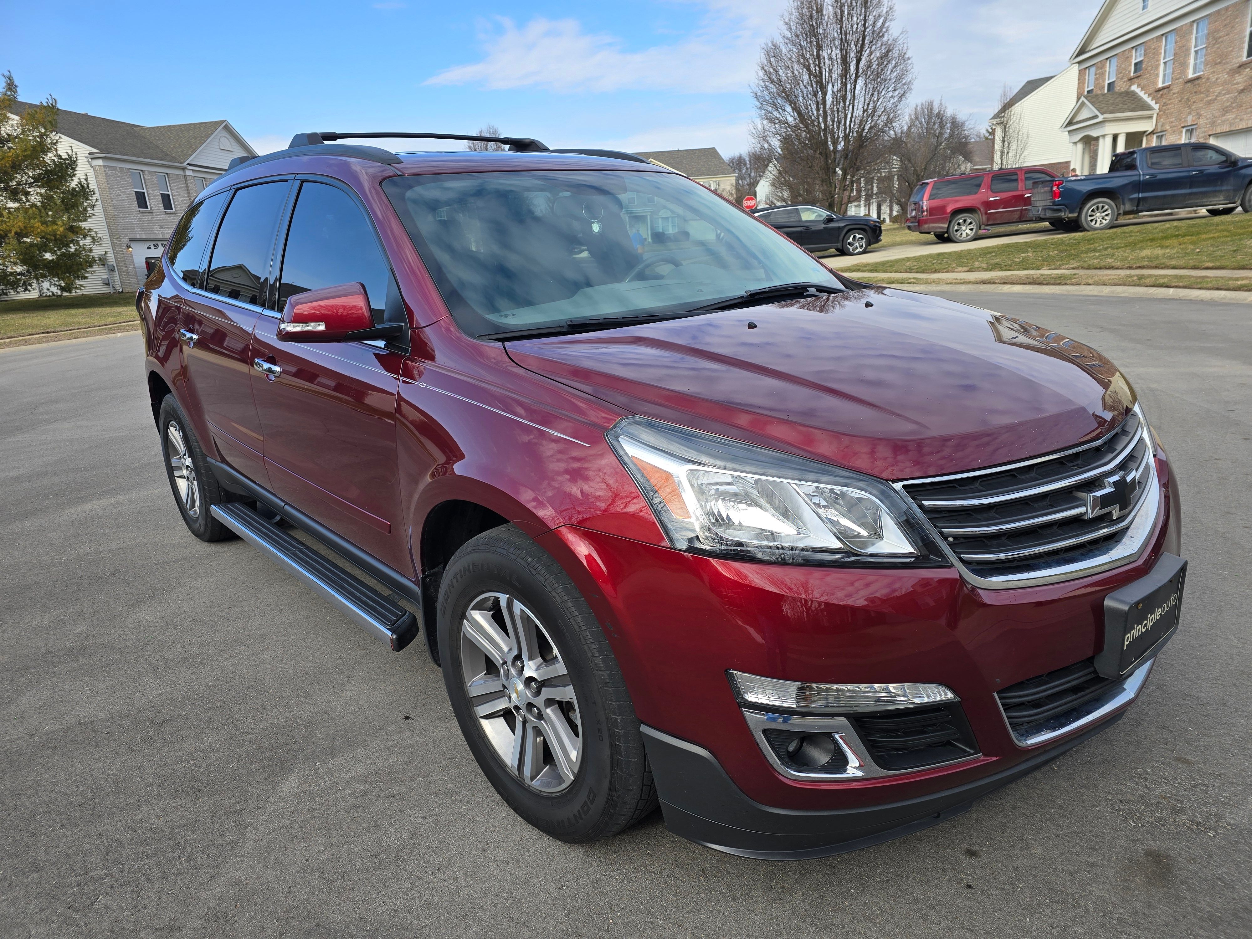 Used 2017 Chevrolet Traverse LT FWD image 4