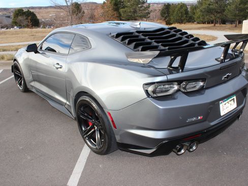 Used 2020 Chevrolet Camaro ZL1 image 11