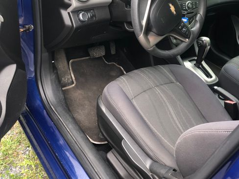 Used 2012 Chevrolet Sonic LT FWD image 11