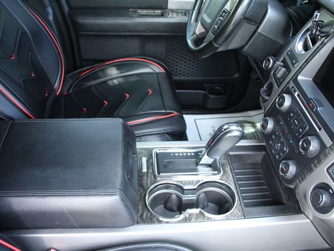 Used 2015 Ford Expedition Limited w/ Equipment Group 301A image 15