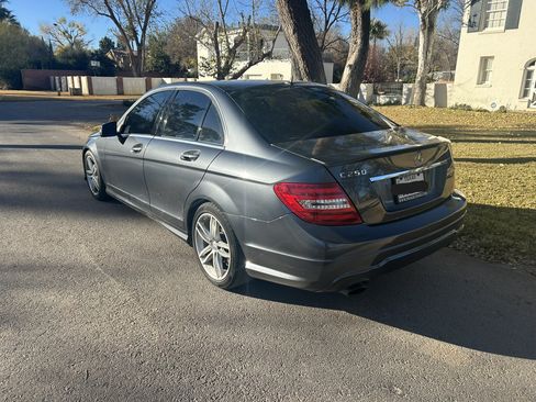 Used 2014 Mercedes-Benz C 250 Sedan image 4