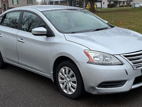 Used 2015 Nissan Sentra SV image 10