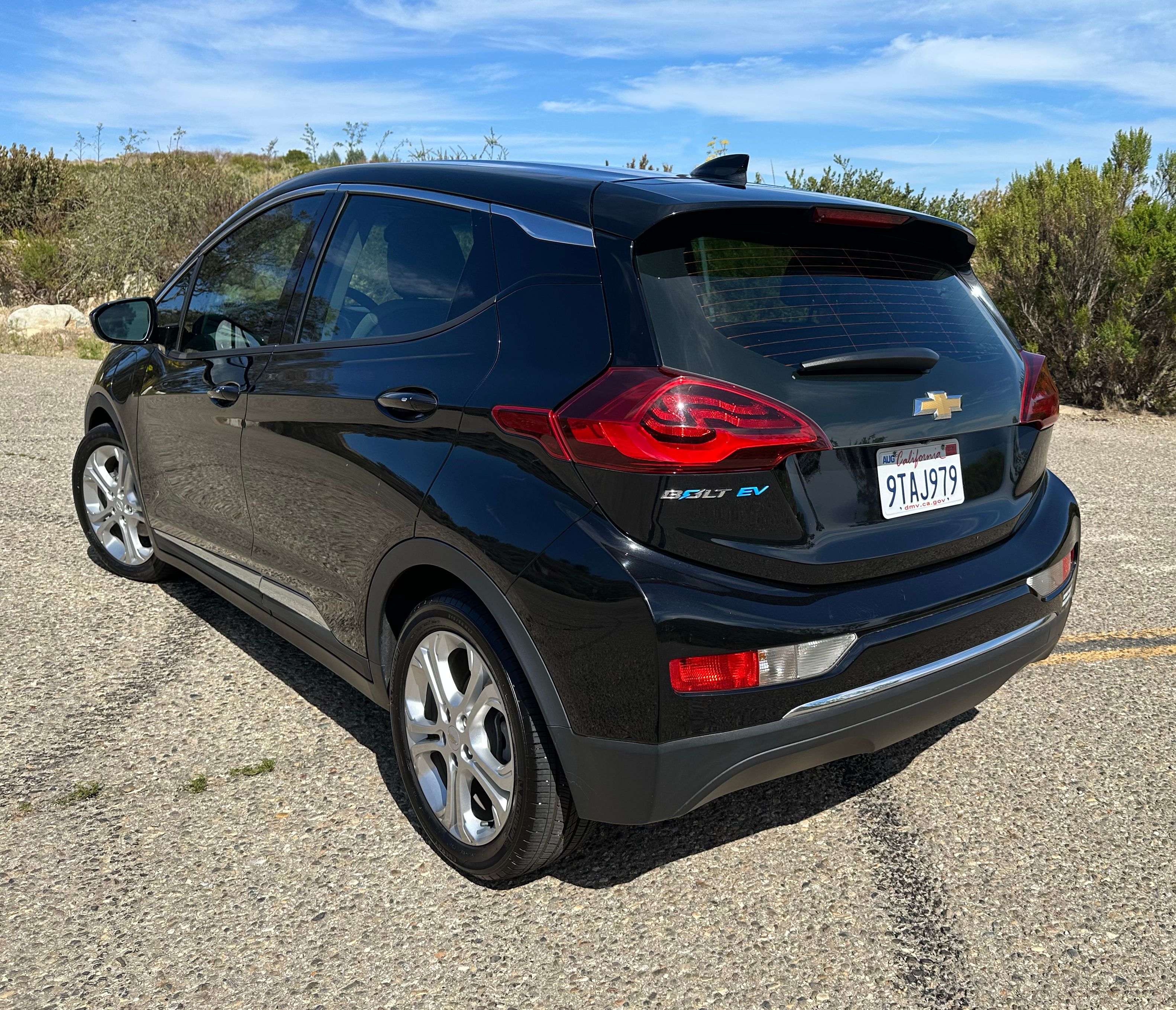 Used 2019 Chevrolet Bolt LT FWD image 11