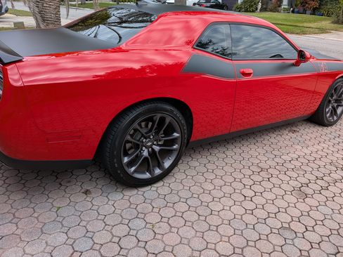 Used 2023 Dodge Challenger R/T w/ T/A Package image 11