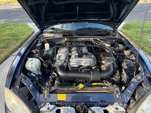 Used 2003 MAZDA MX-5 Miata SE image 9