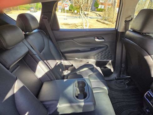 Used 2022 Hyundai Santa Fe Limited w/ Cargo Package image 6