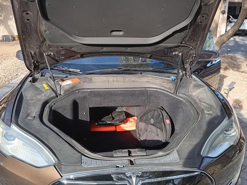 Used 2013 Tesla Model S image 14