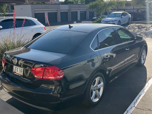 Used 2012 Volkswagen Passat 2.5 SE image 2