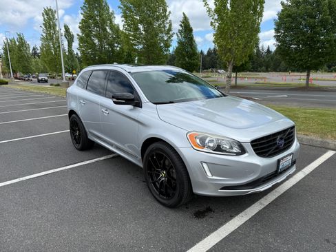 Used 2015 Volvo XC60 T5 Premier Plus FWD image 5