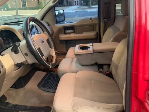 Used 2004 Ford F150 XLT image 6