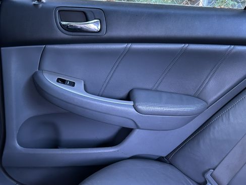 Used 2007 Honda Accord EX-L image 14