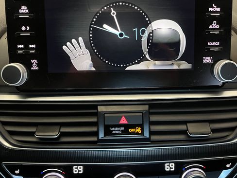 Used 2020 Honda Accord Sport image 20