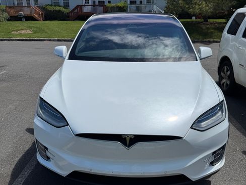 Used 2018 Tesla Model X P100D AWD/4WD image 5