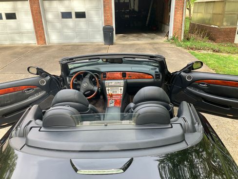 Used 2006 Lexus SC 430 Convertible image 13