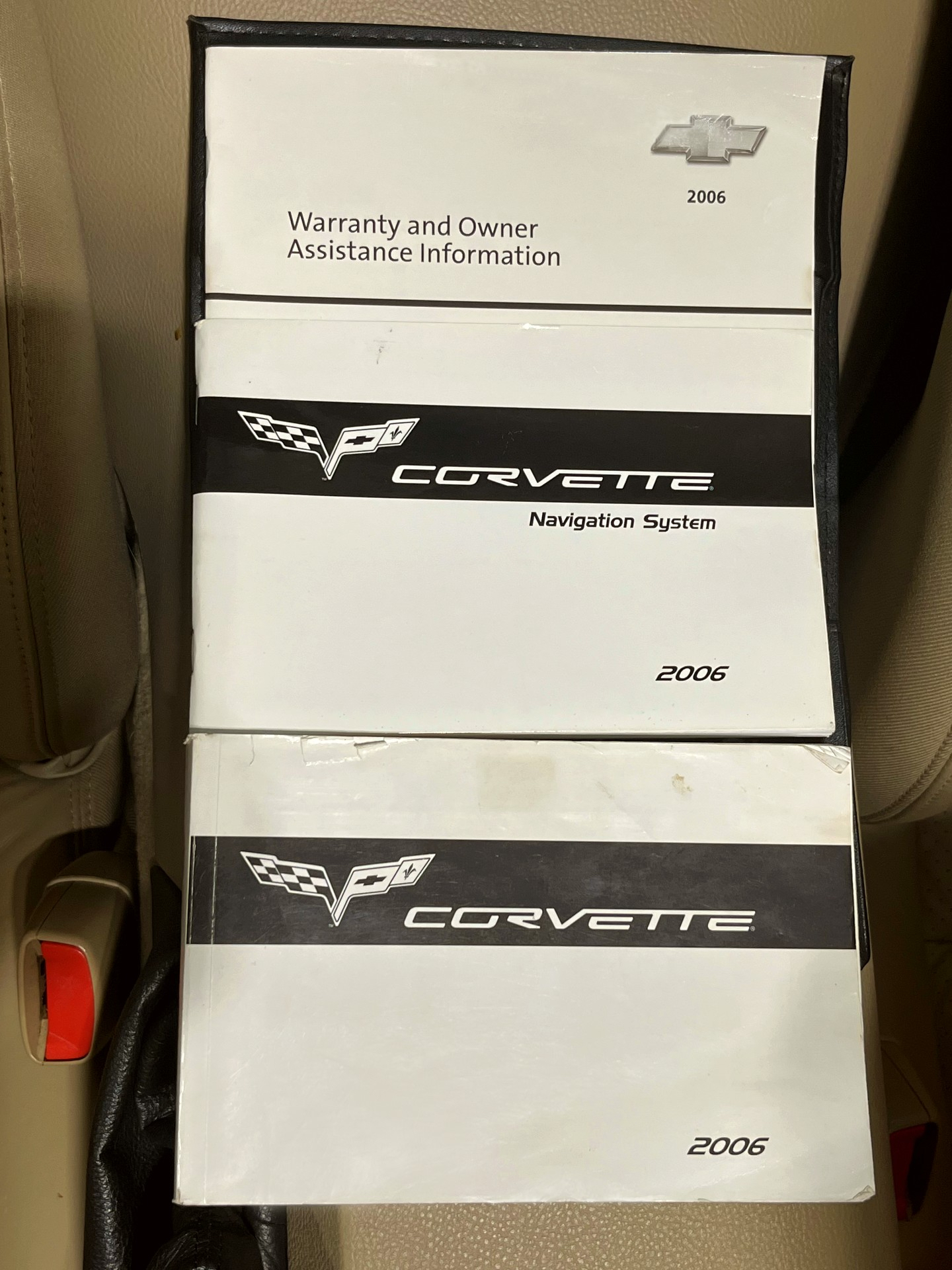 Used 2006 Chevrolet Corvette Coupe w/ Preferred Equipment Group RWD image 30