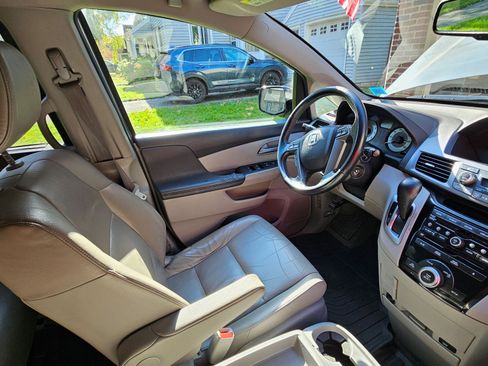 Used 2013 Honda Odyssey EX-L image 9