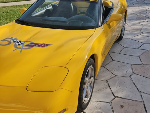 Used 2003 Chevrolet Corvette Convertible w/ Preferred Equipment Group1 image 14