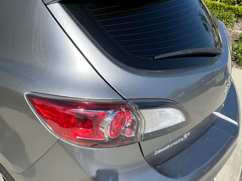 Used 2012 MAZDA MAZDA3 Touring image 8